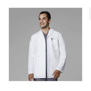 NEW Scrubology Men's White 31” Consultation Lab Coat M $42